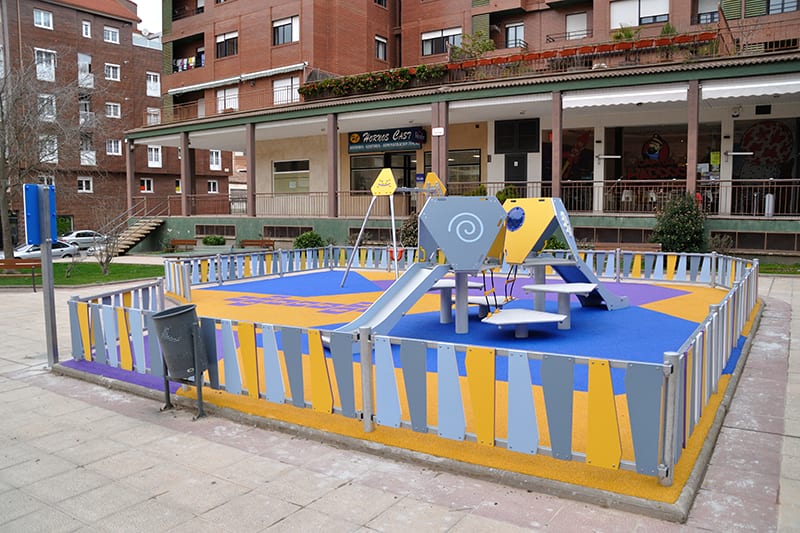 area-infantil-exterior-certificada-05